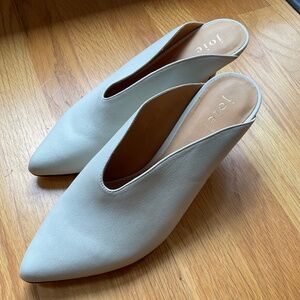 Joie Reni Mules Size 7.5/38 Ivory